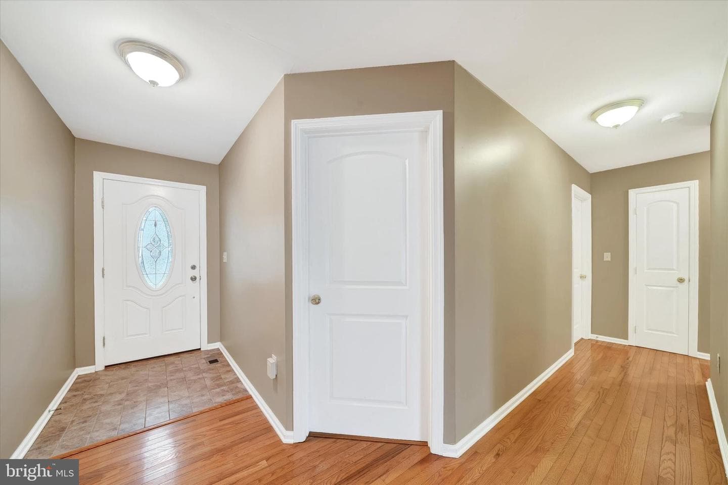779 Chestnut Hill Road photo 2