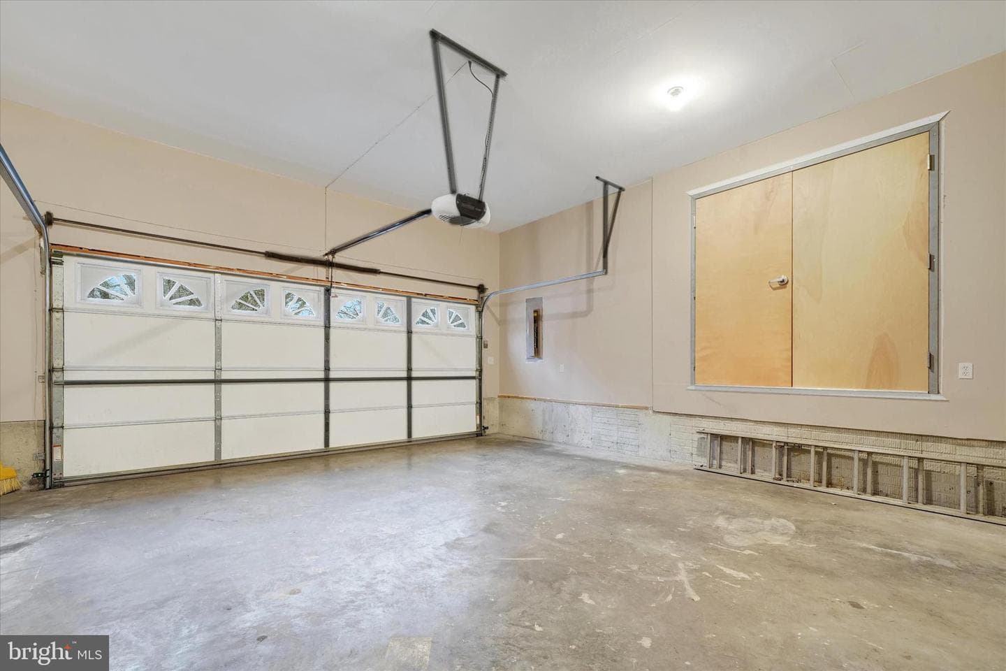 779 Chestnut Hill Road photo 21