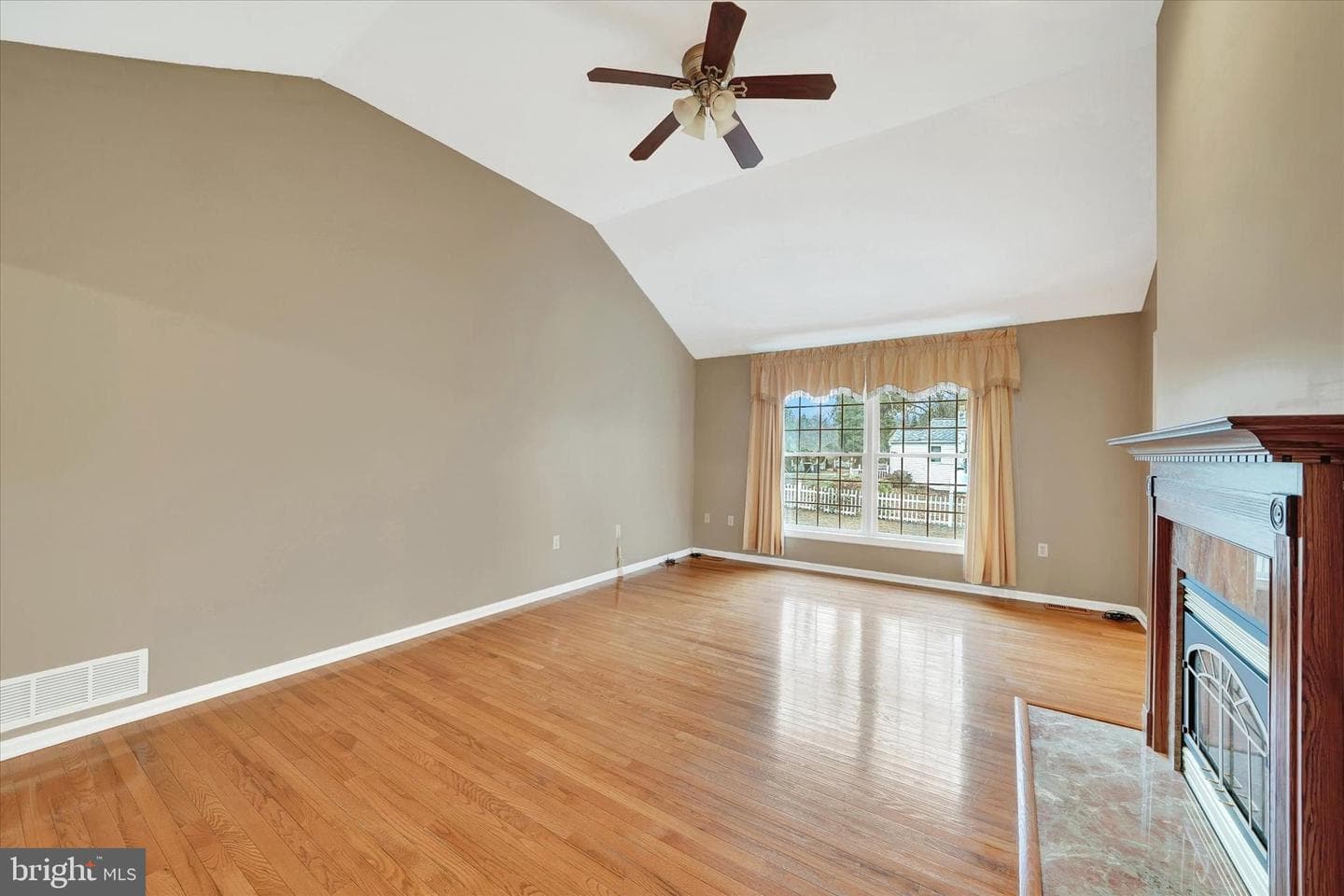 779 Chestnut Hill Road photo 5