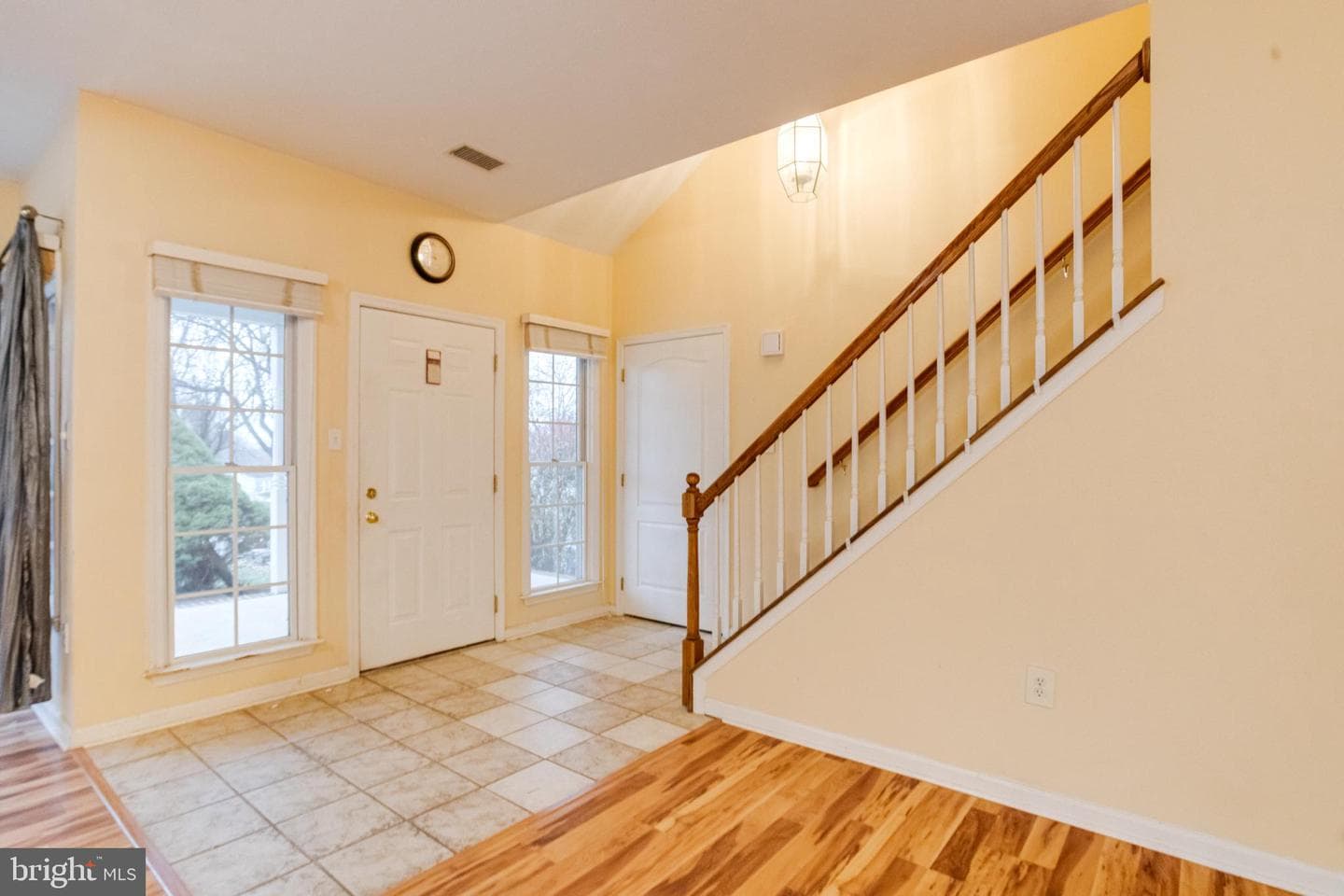 224 Independence Drive photo 4