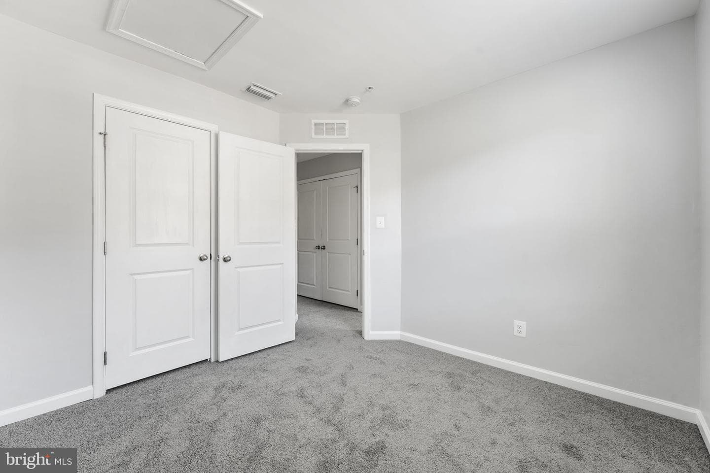 152 Ben Boulevard photo 19