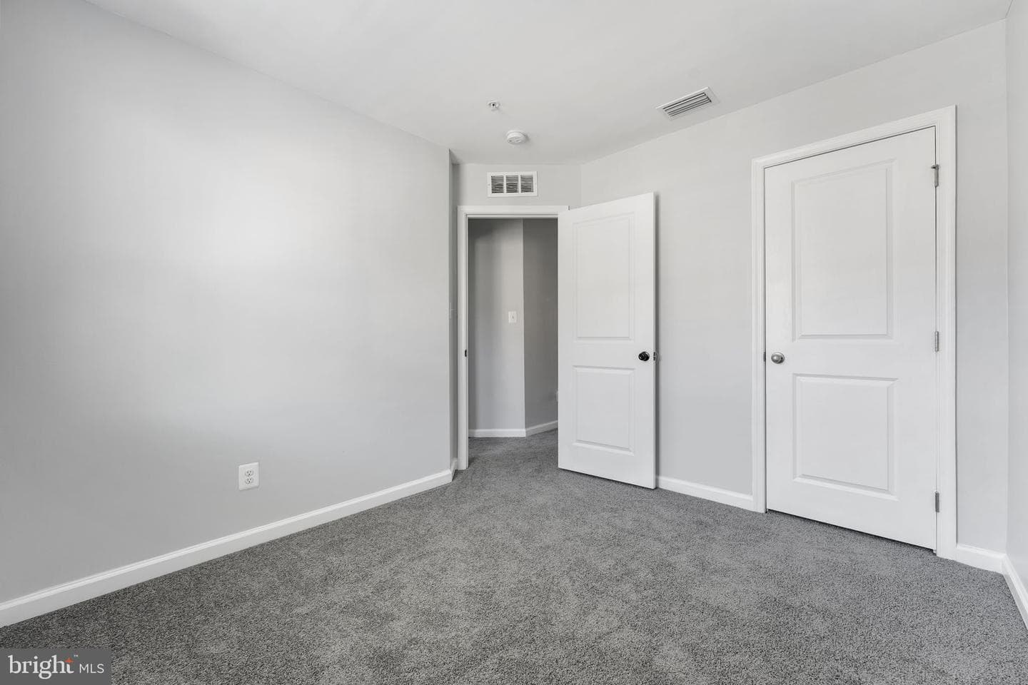 152 Ben Boulevard photo 21