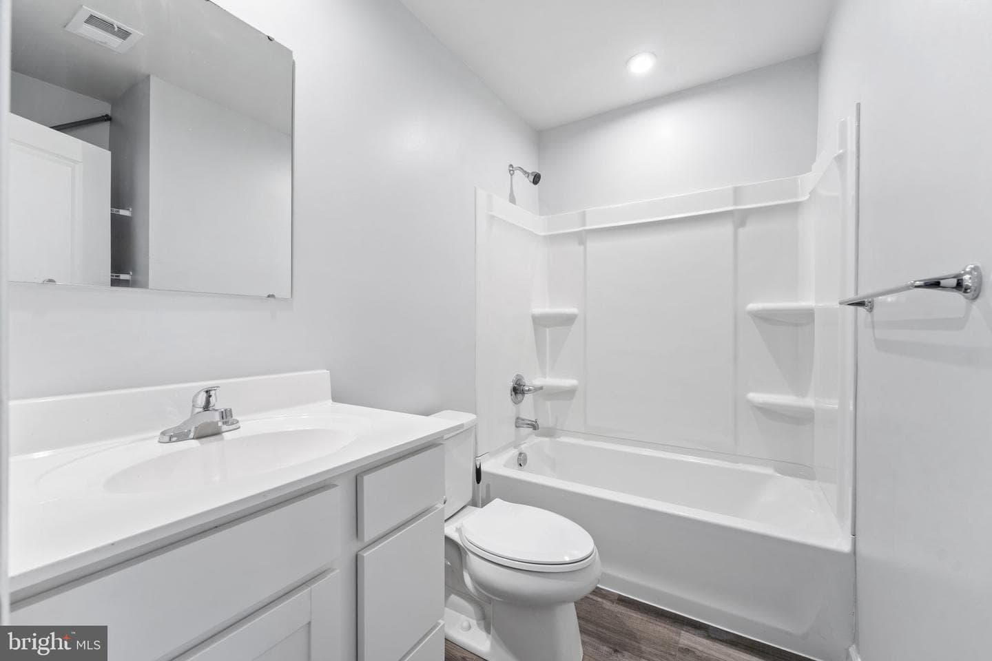 152 Ben Boulevard photo 22