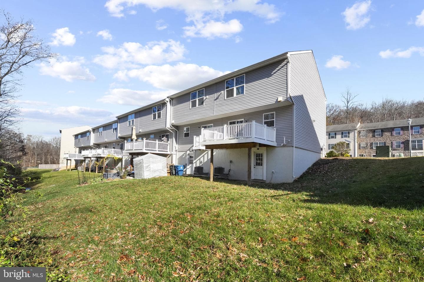 152 Ben Boulevard photo 30