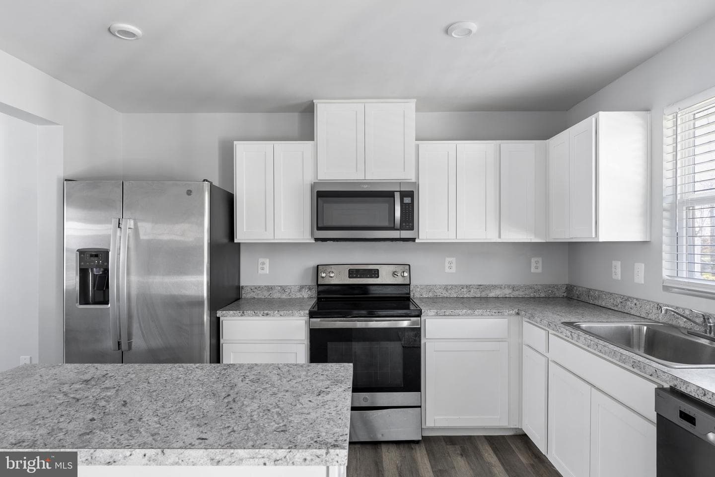 152 Ben Boulevard photo 7