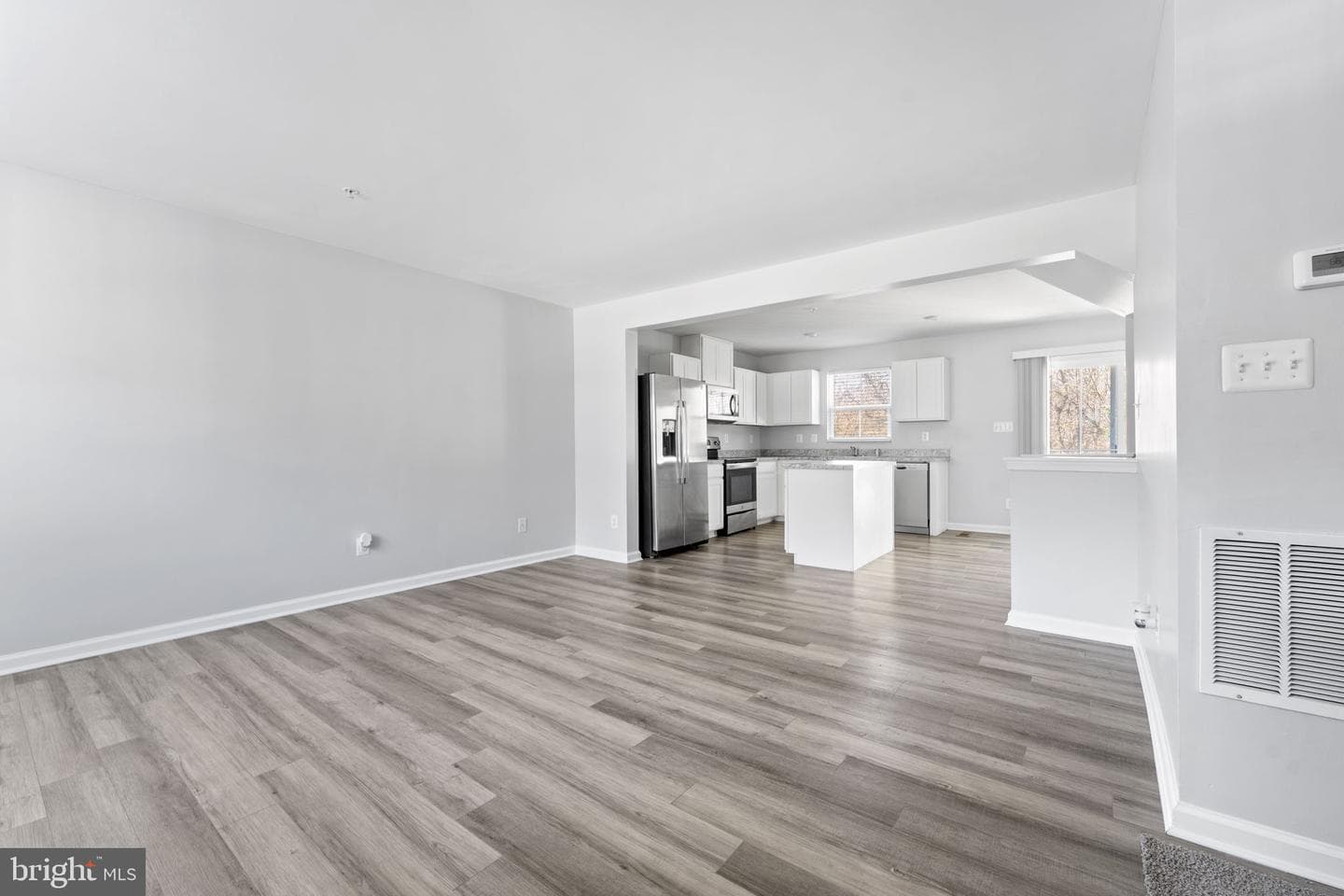 152 Ben Boulevard photo 9