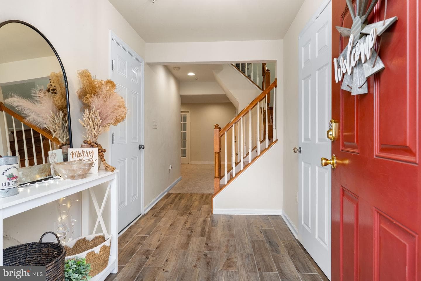 13 Magnolia Drive photo 3