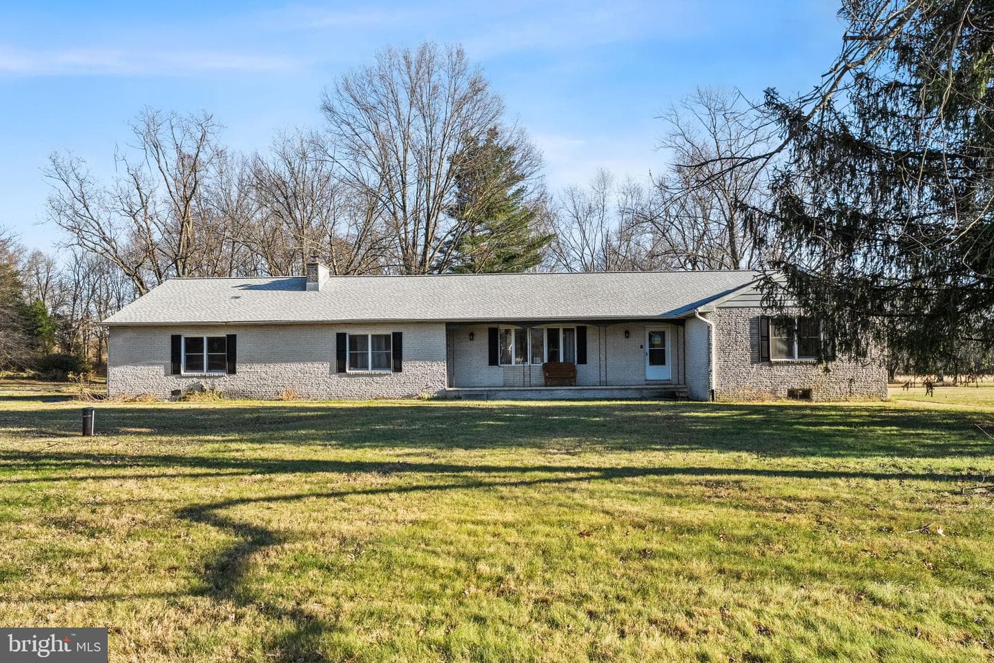 368 Appleton Road photo 1