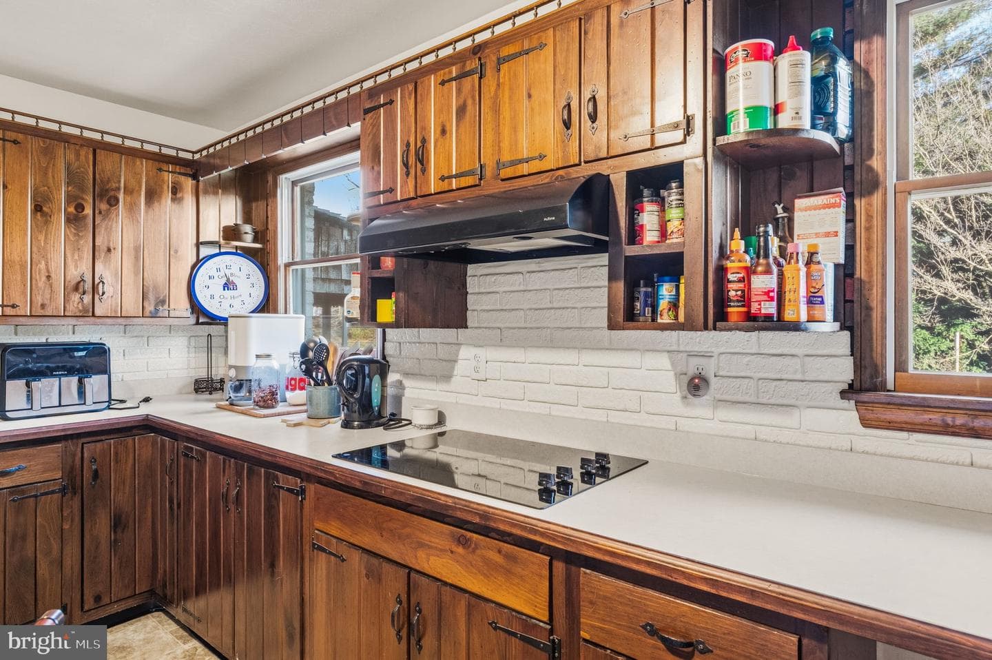 368 Appleton Road photo 18
