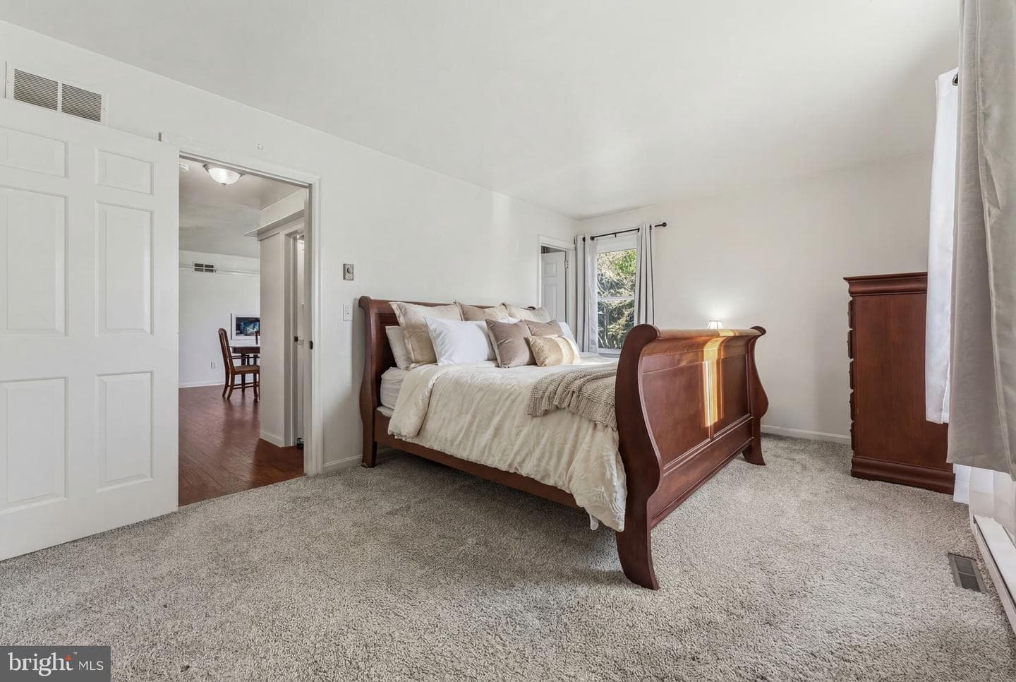 368 Appleton Road photo 28