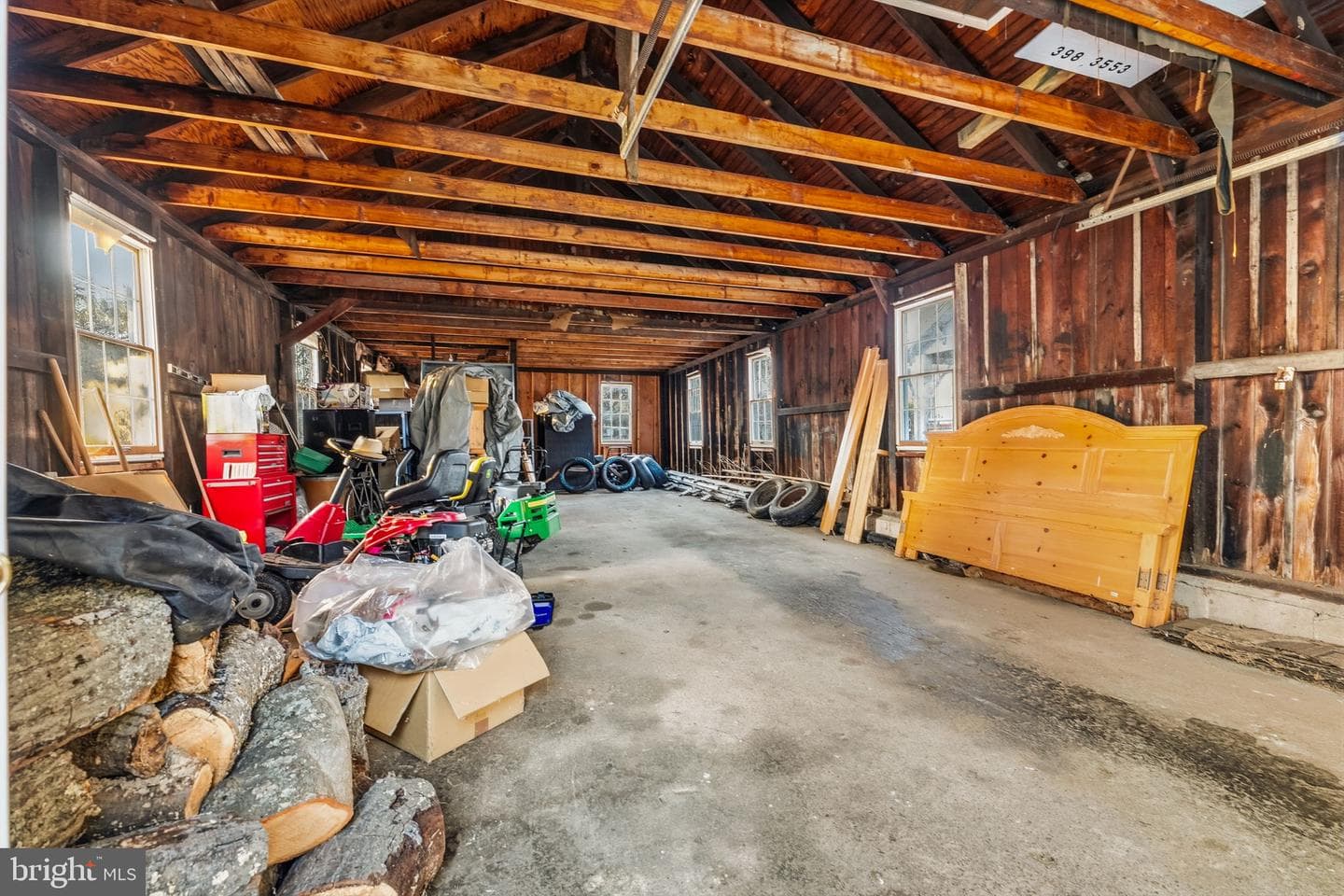 368 Appleton Road photo 52