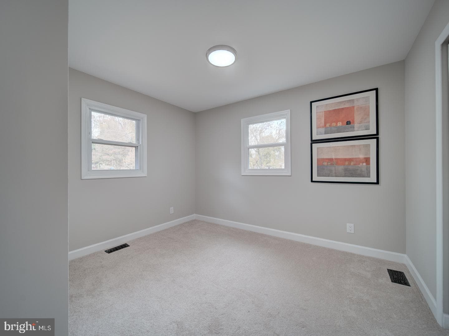 112 Courtney Drive photo 20