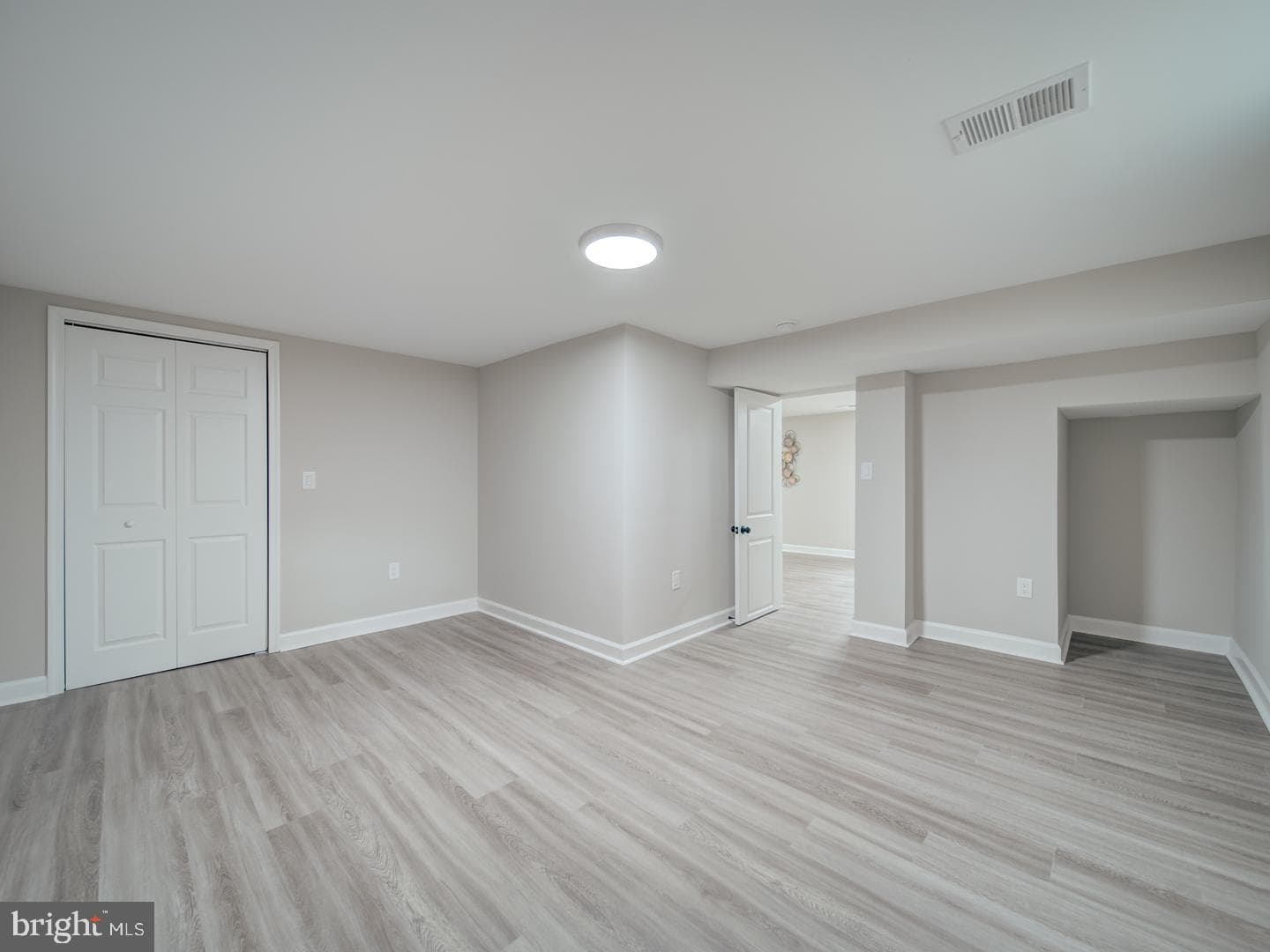 112 Courtney Drive photo 31