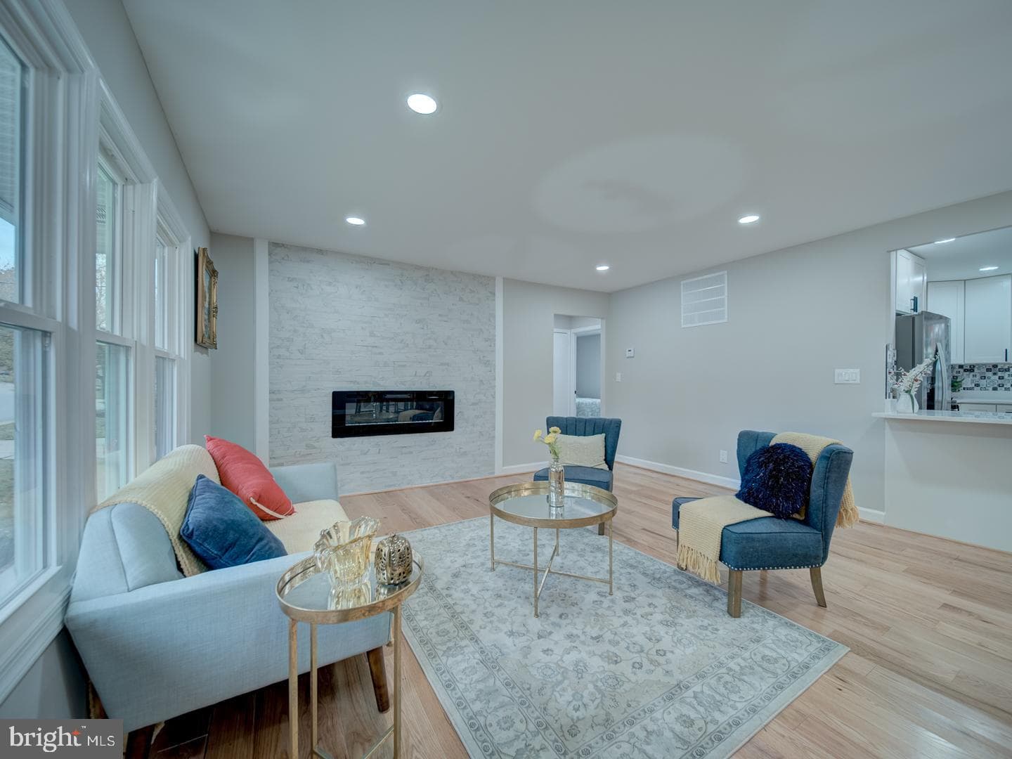 112 Courtney Drive photo 9