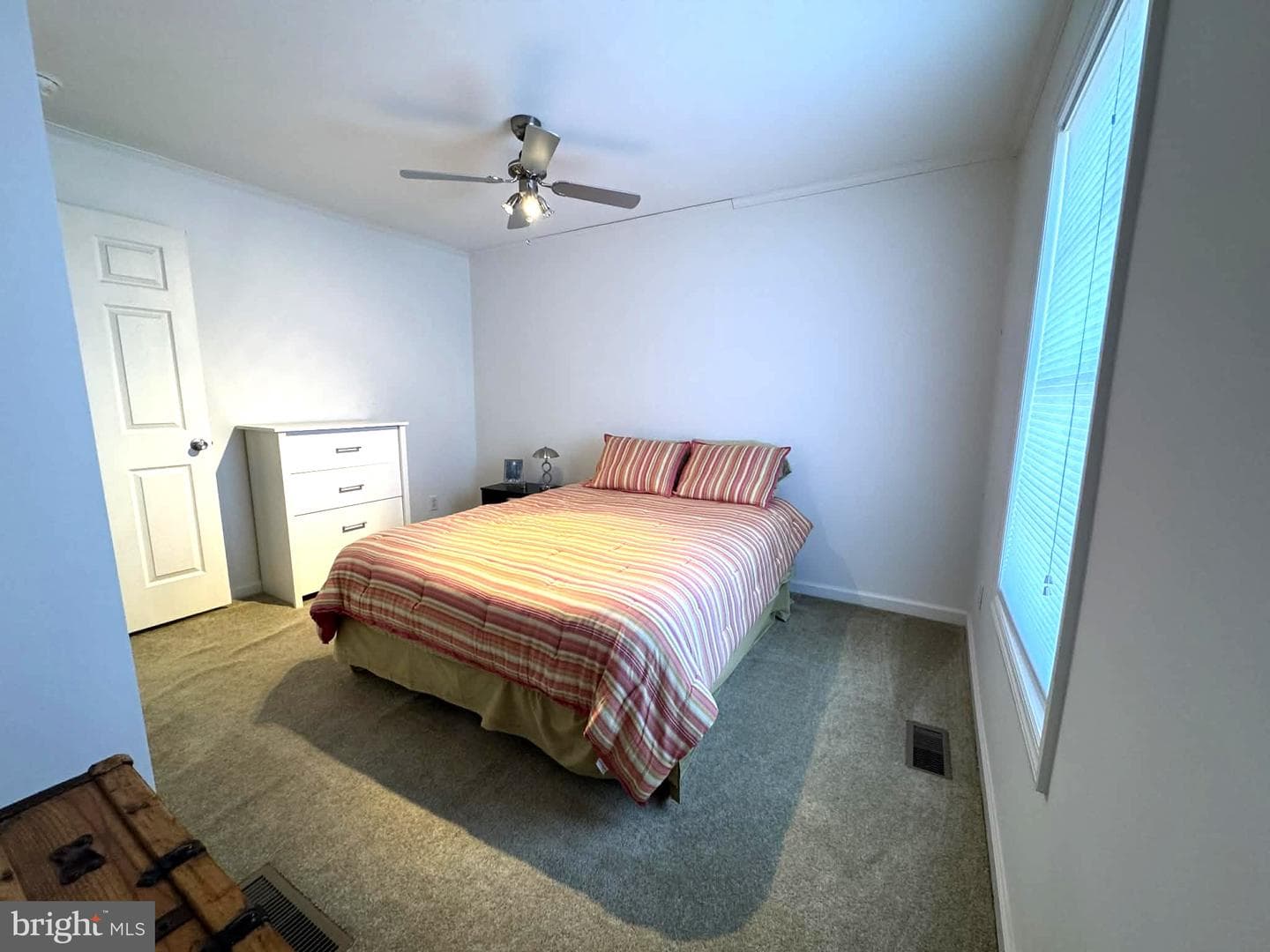 34 Virginia photo 19