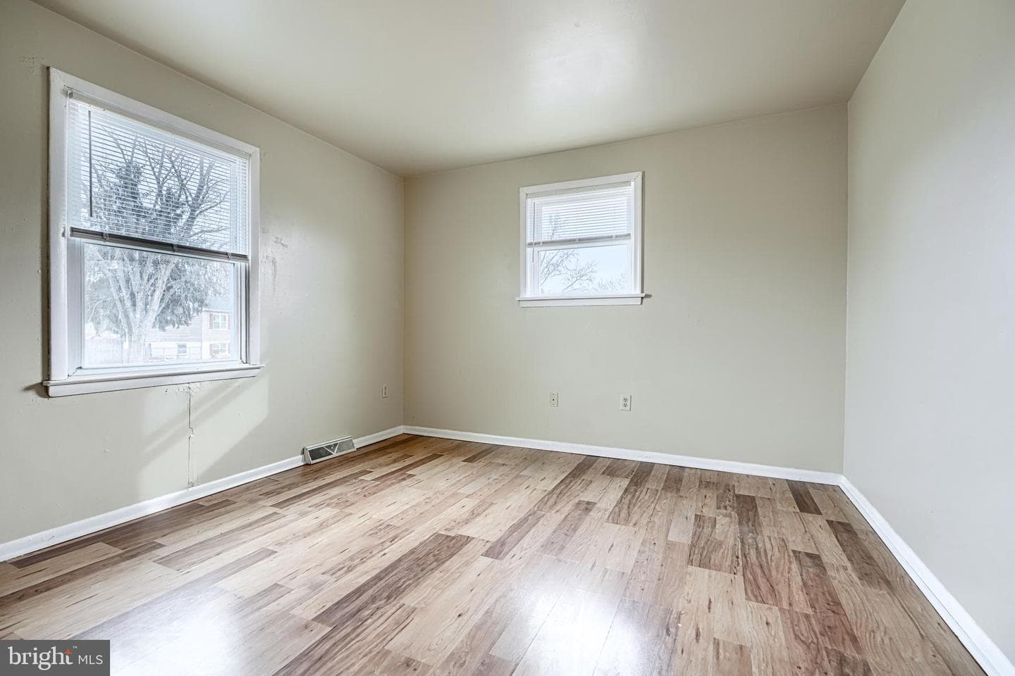 111 Saint Louis Drive photo 18