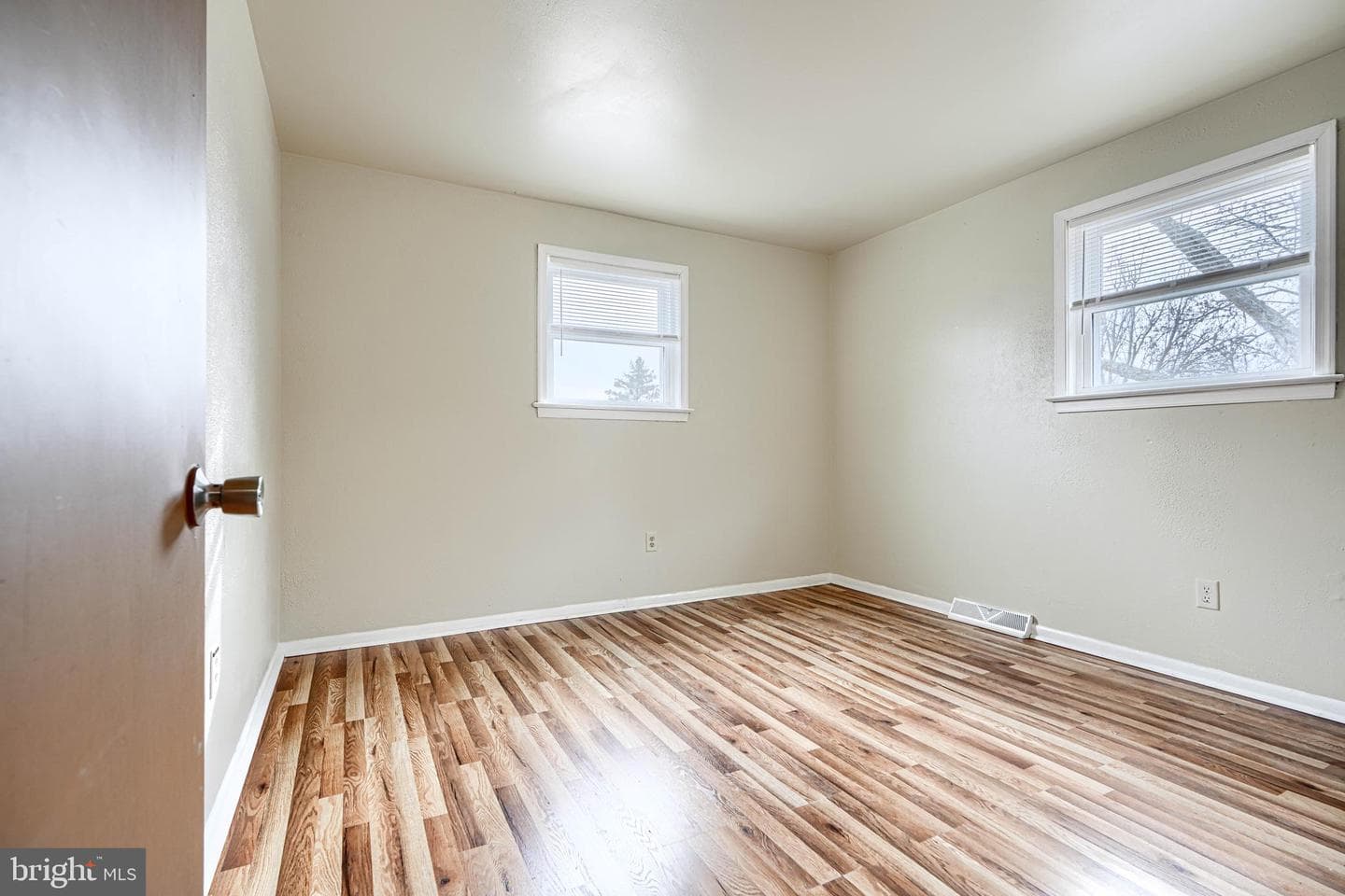 111 Saint Louis Drive photo 21