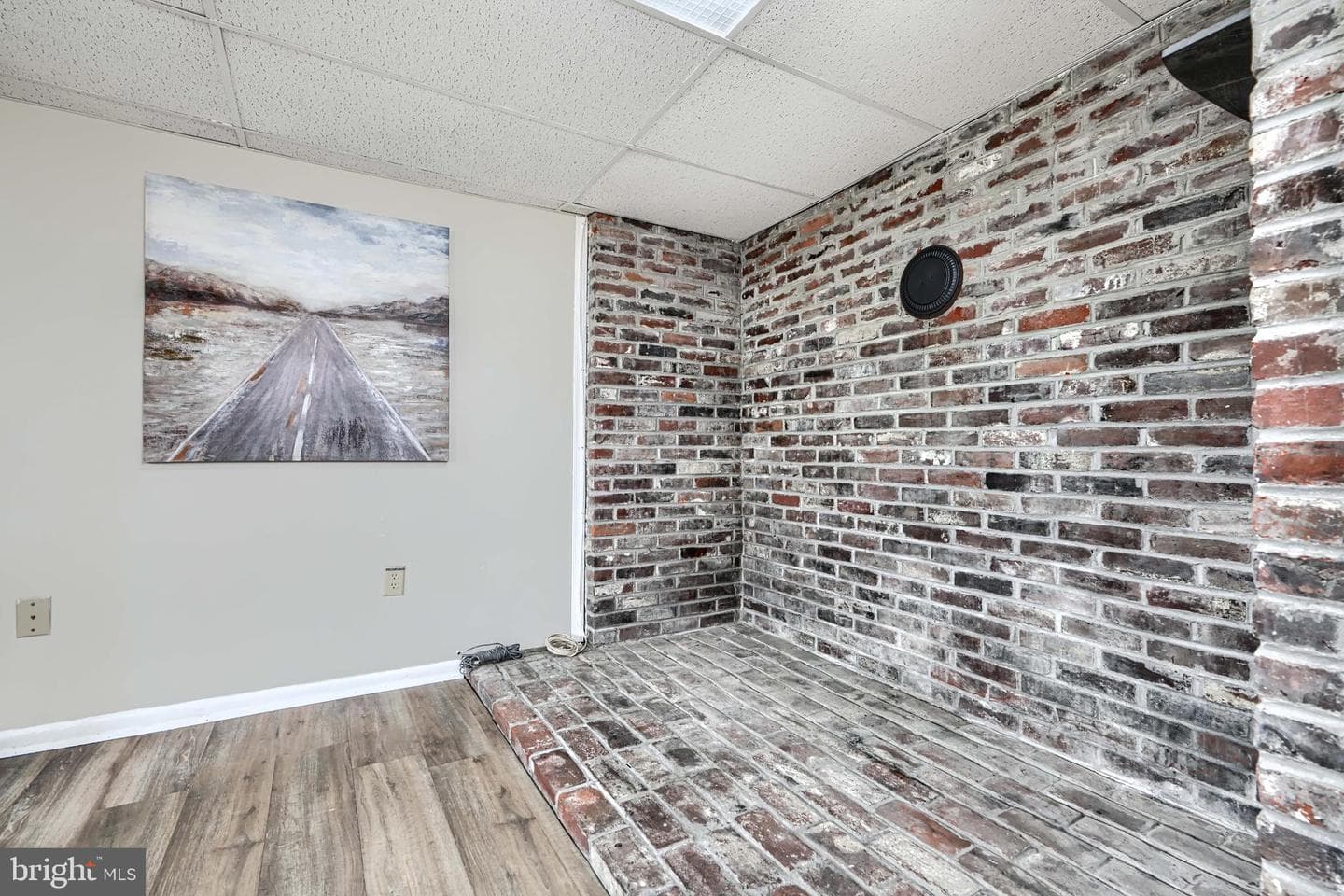 111 Saint Louis Drive photo 31