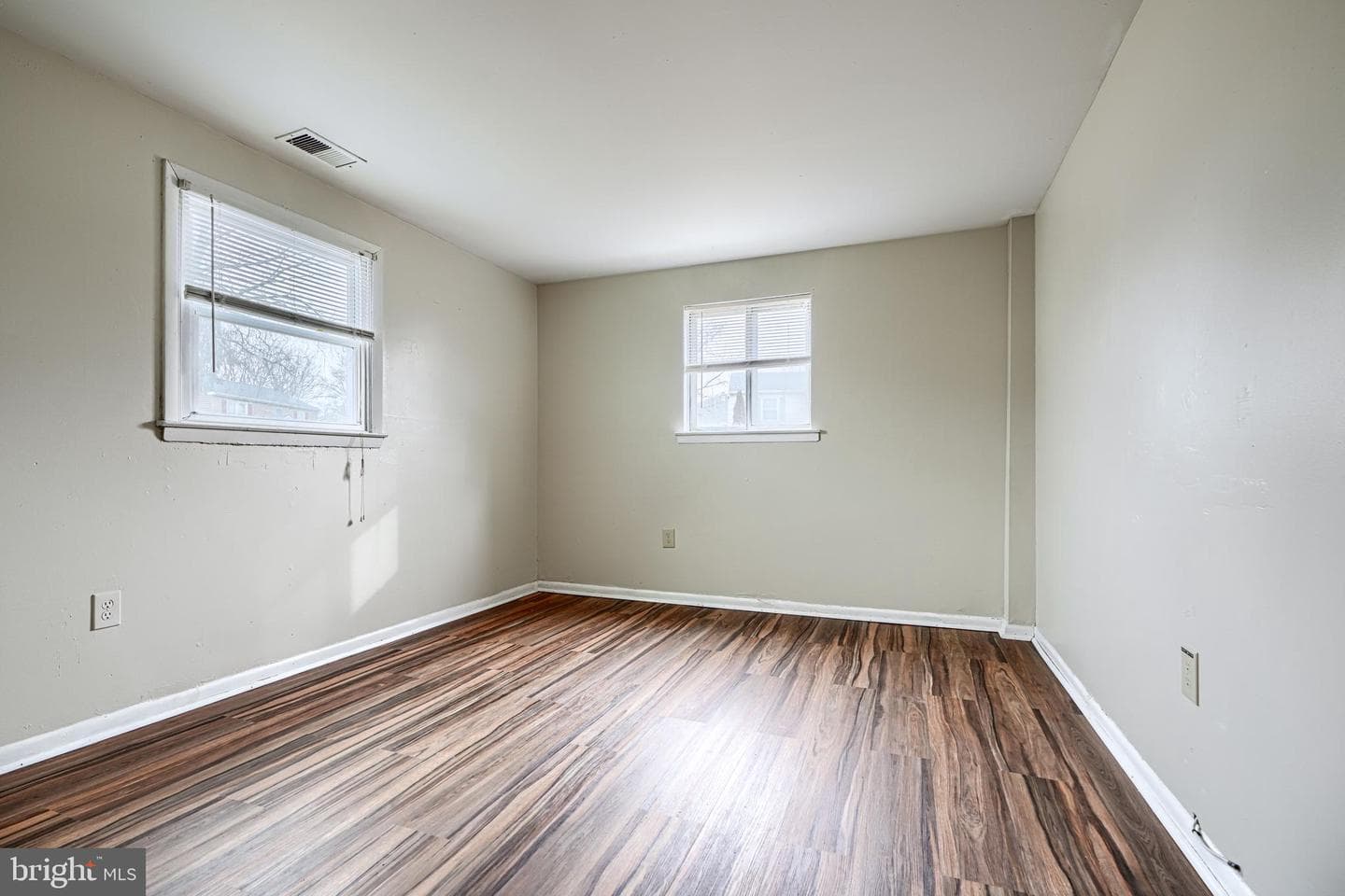 111 Saint Louis Drive photo 33