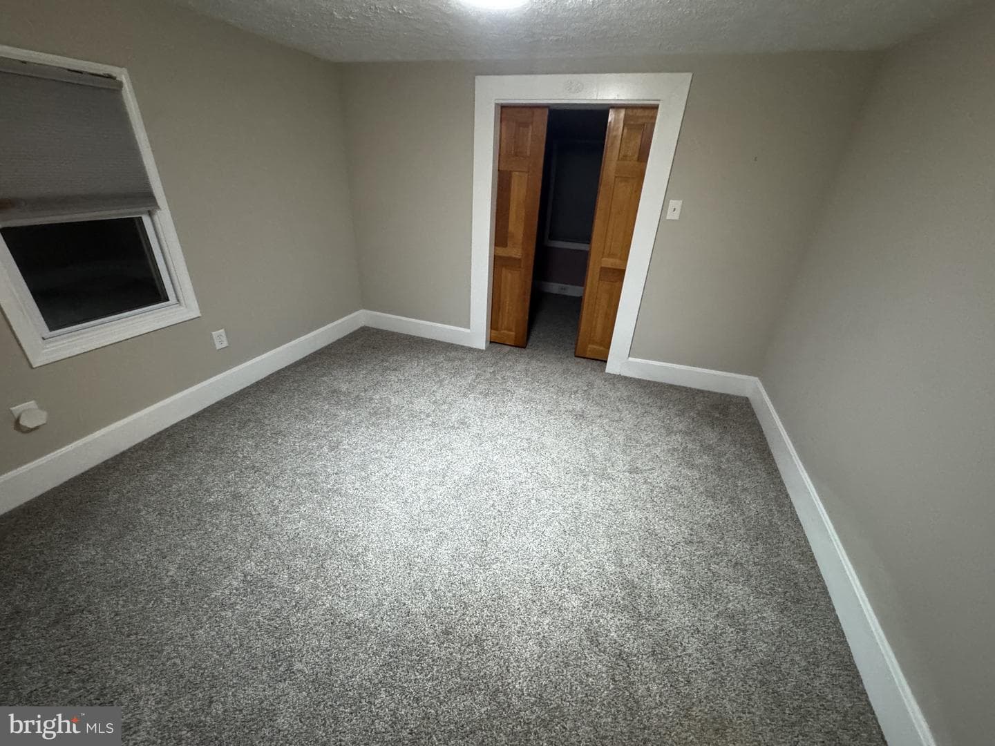 321 Cecil Street photo 24