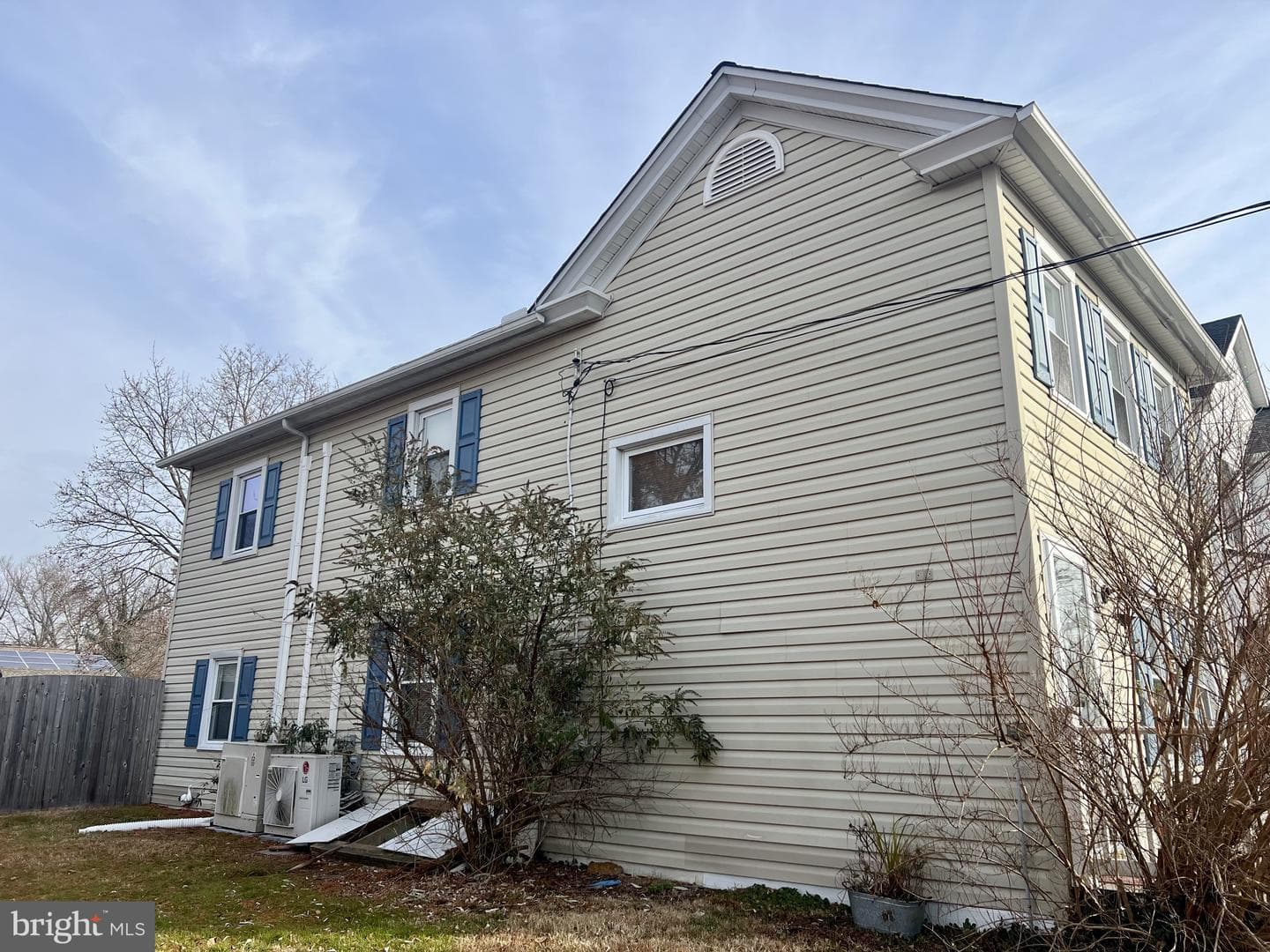 321 Cecil Street photo 28