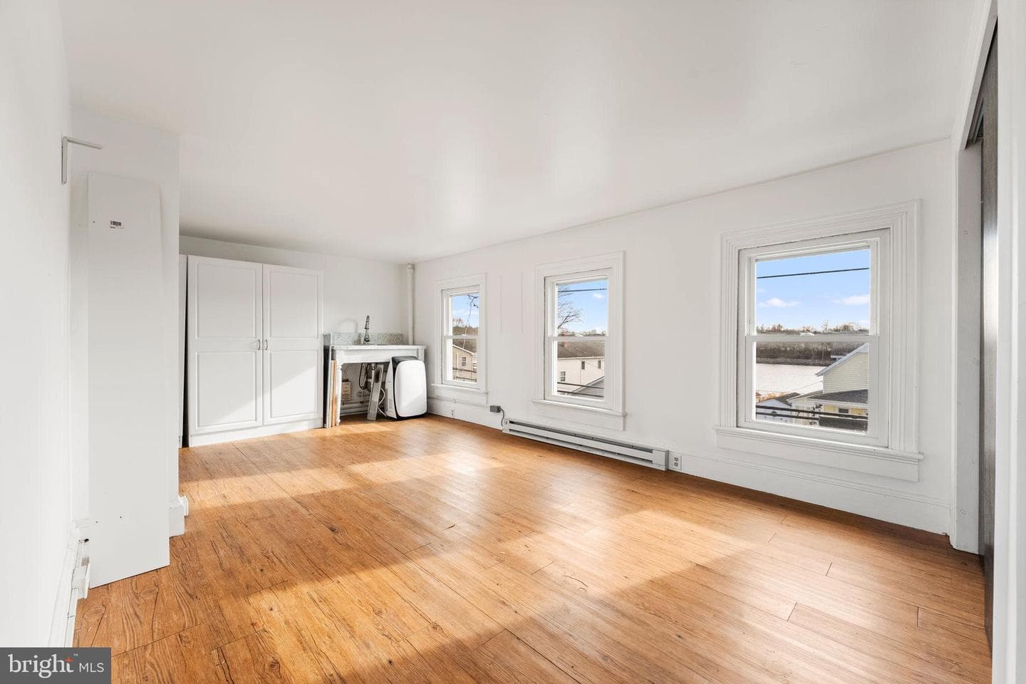 519 Biddle Street photo 34