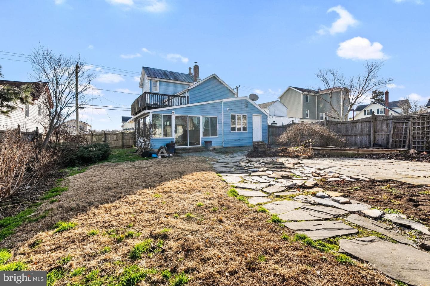 519 Biddle Street photo 37