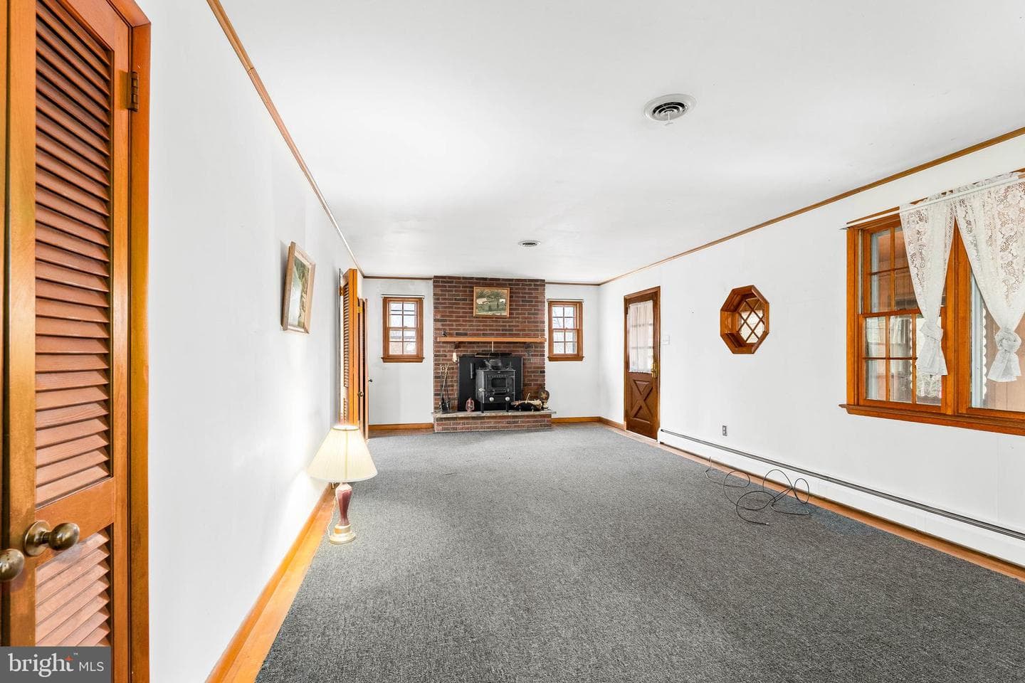 711 Little Egypt Road photo 16