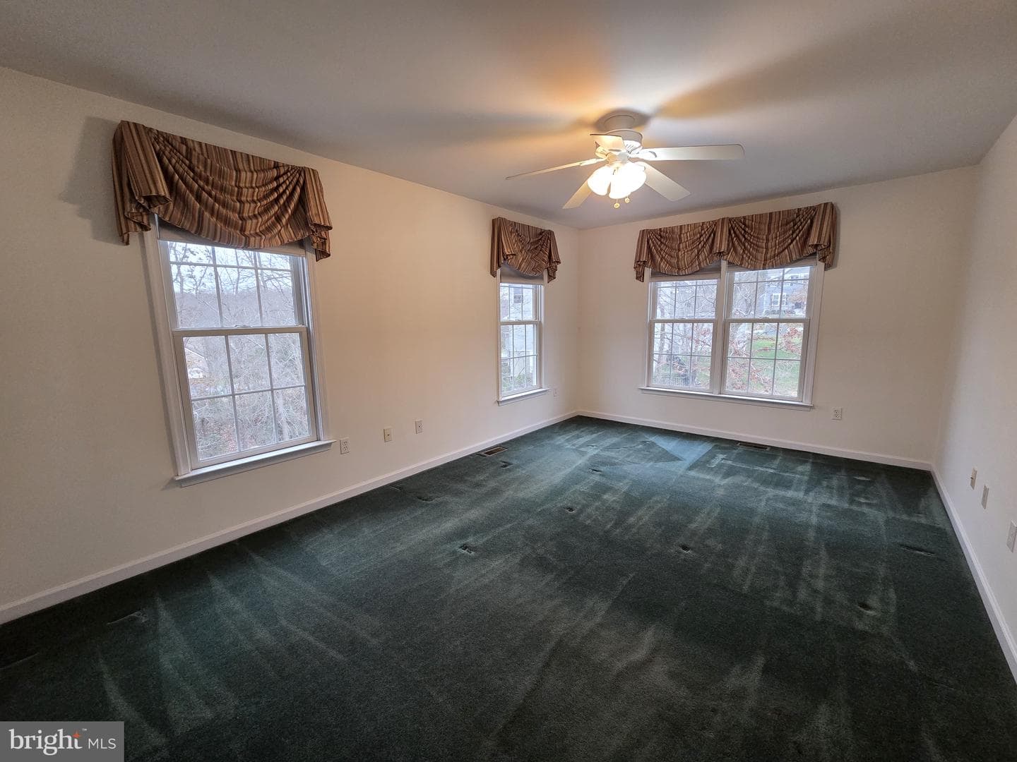 9 Yarmouth Lane photo 13