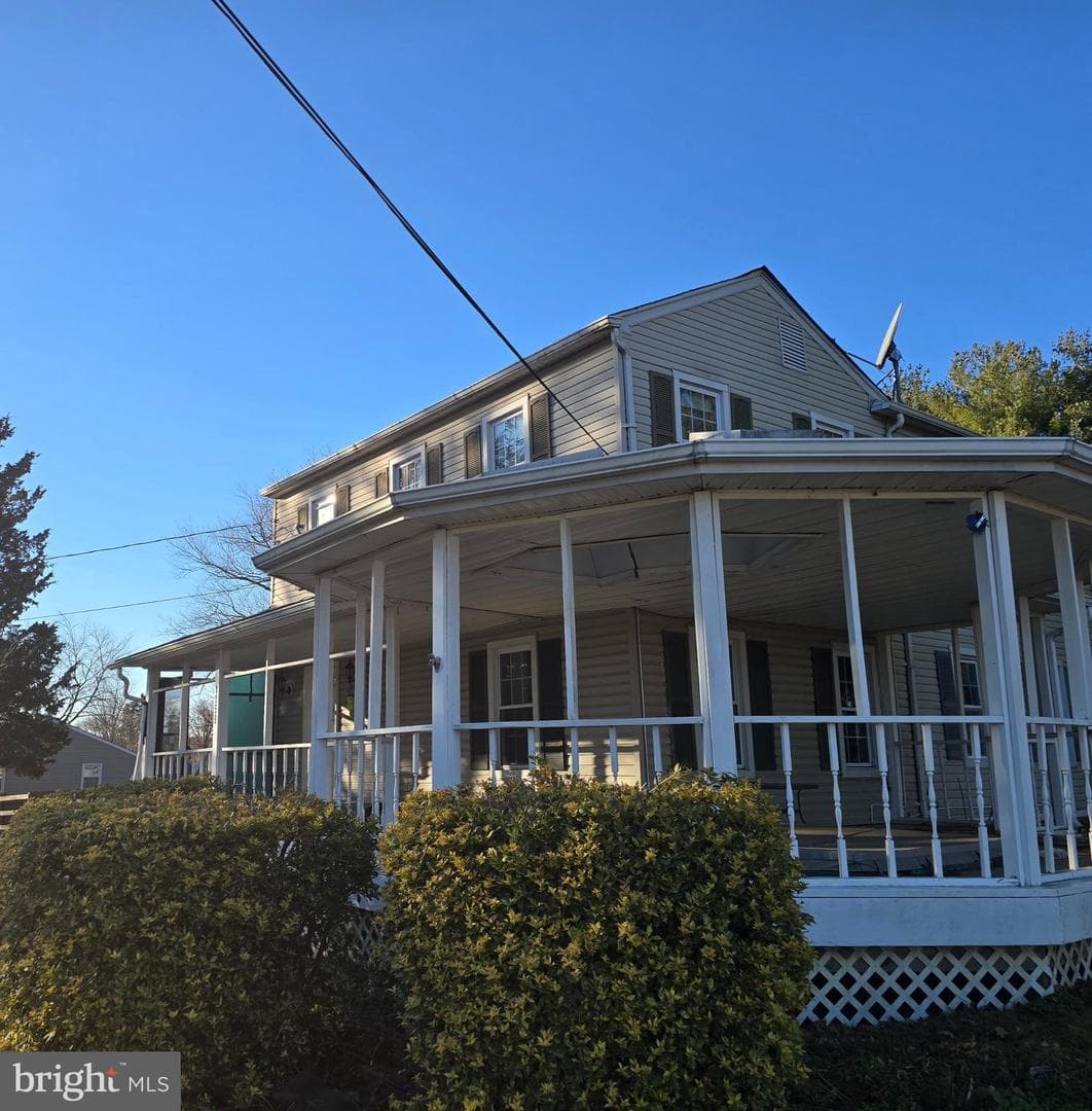 1059 Frenchtown Road photo 3