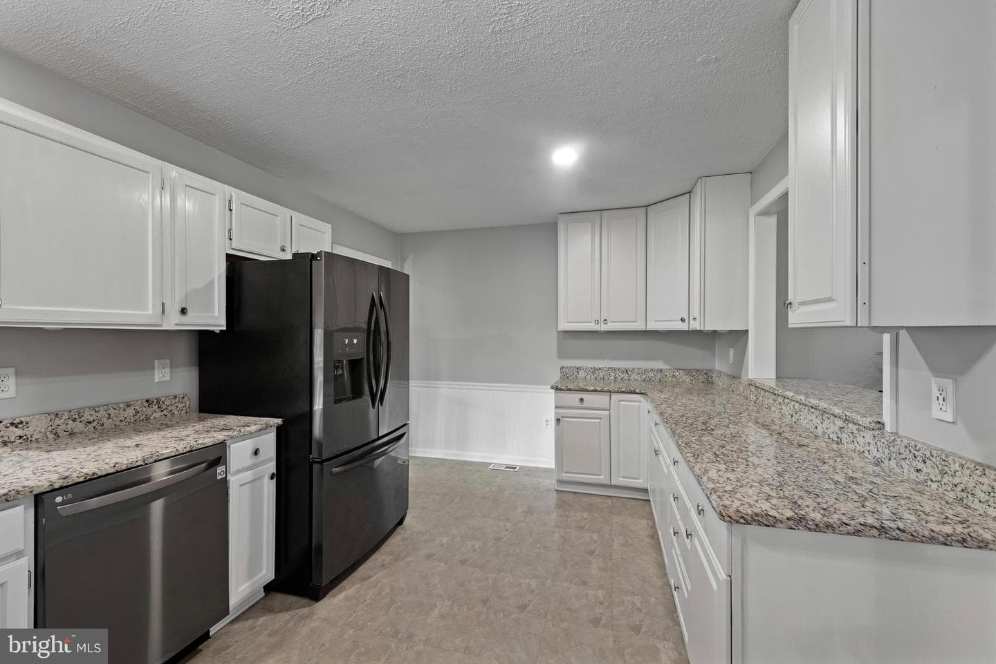 64 East Drive photo 13