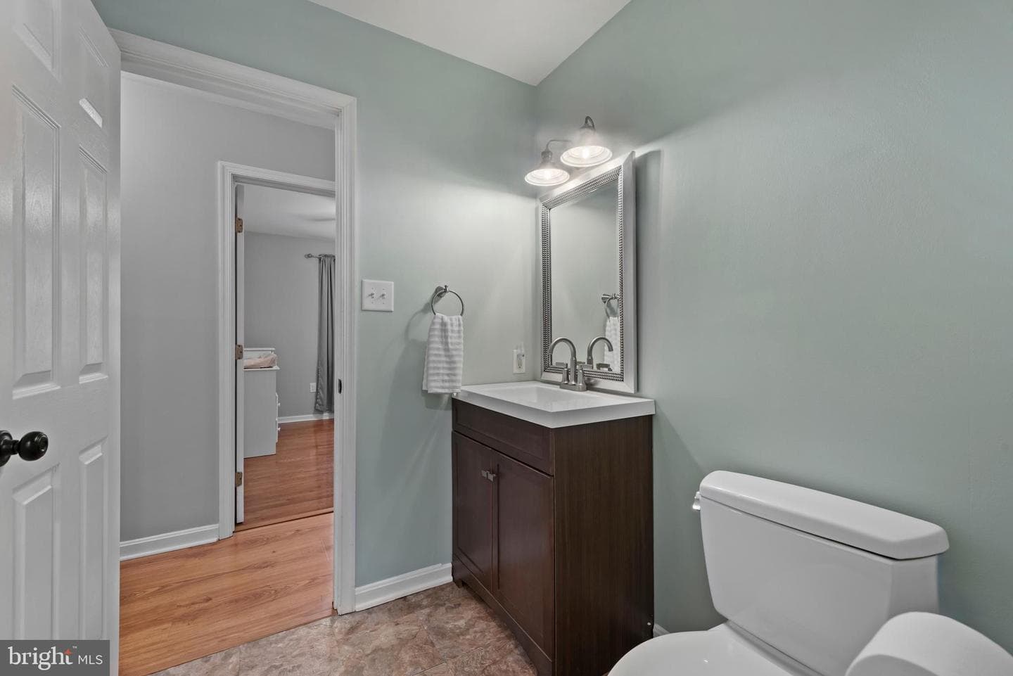 64 East Drive photo 24