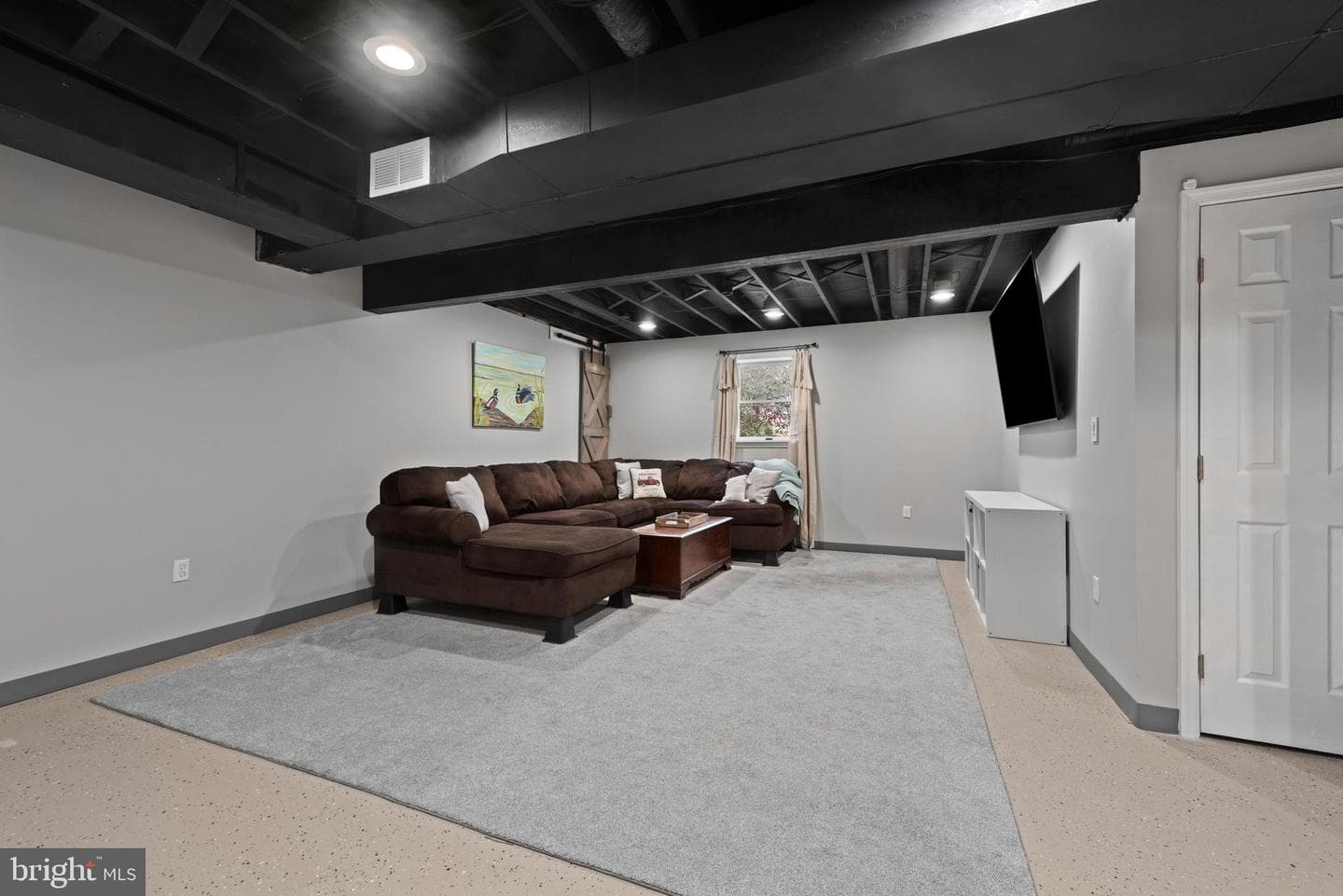 64 East Drive photo 25