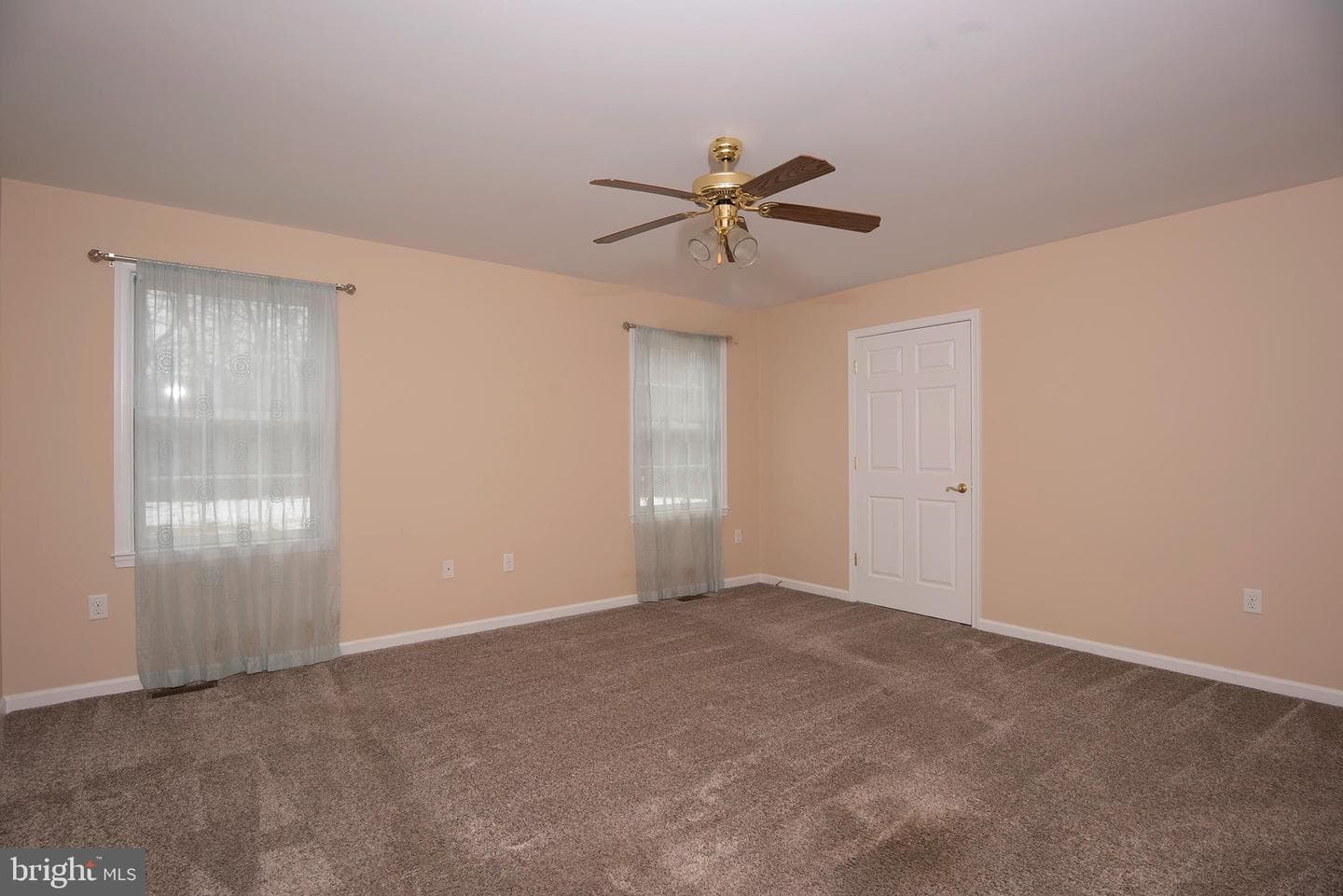 2 Autumn Woods Drive photo 20