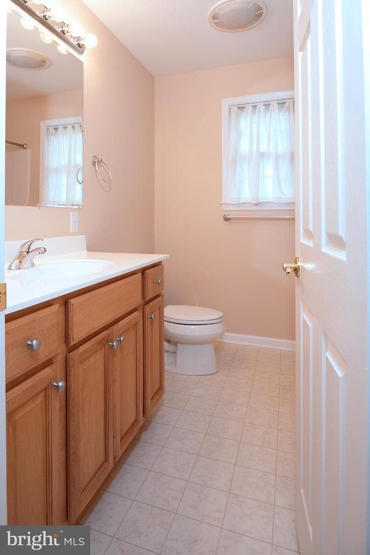2 Autumn Woods Drive photo 34