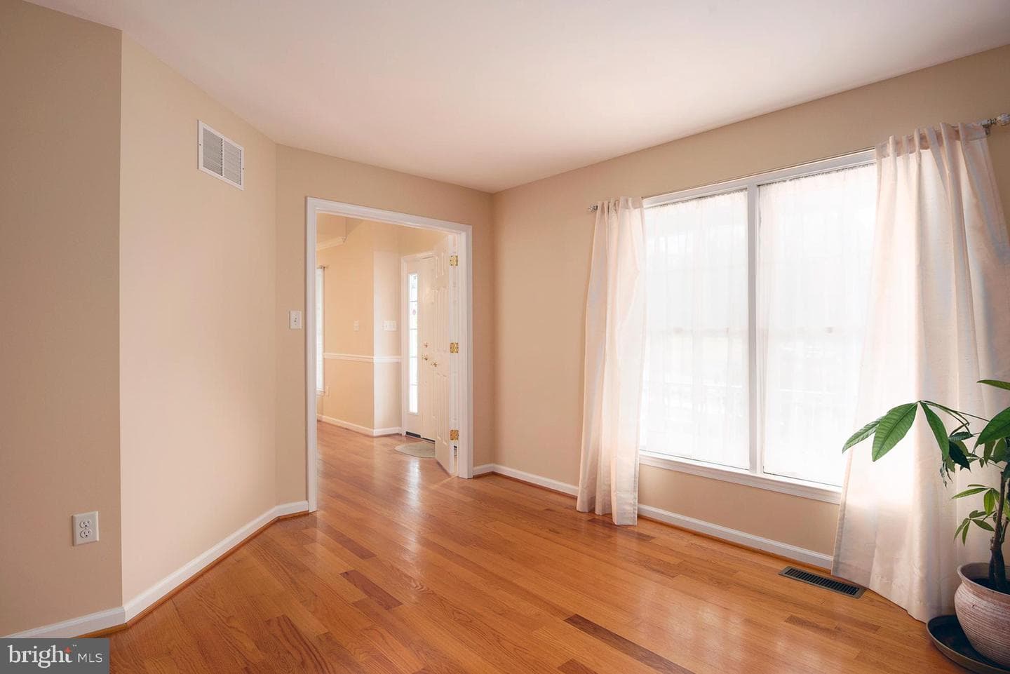2 Autumn Woods Drive photo 6