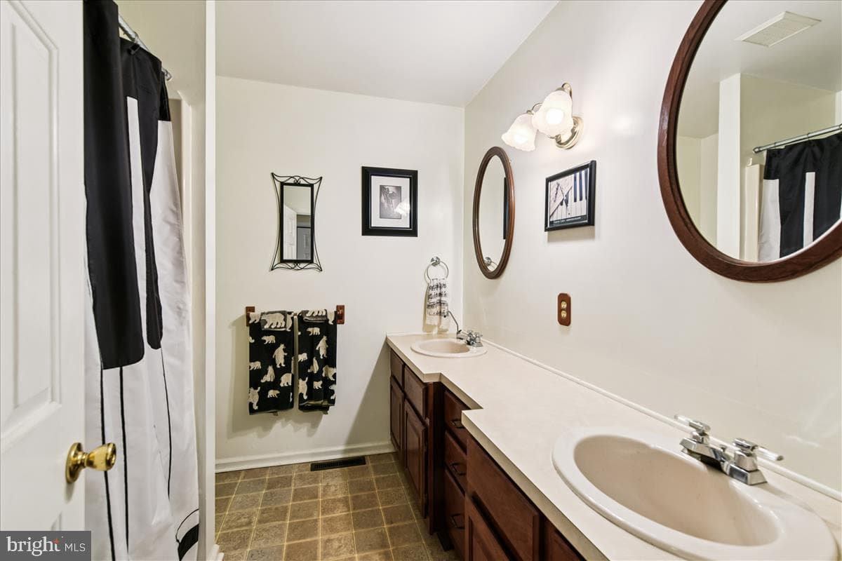 3939 Blue Ball Road photo 29