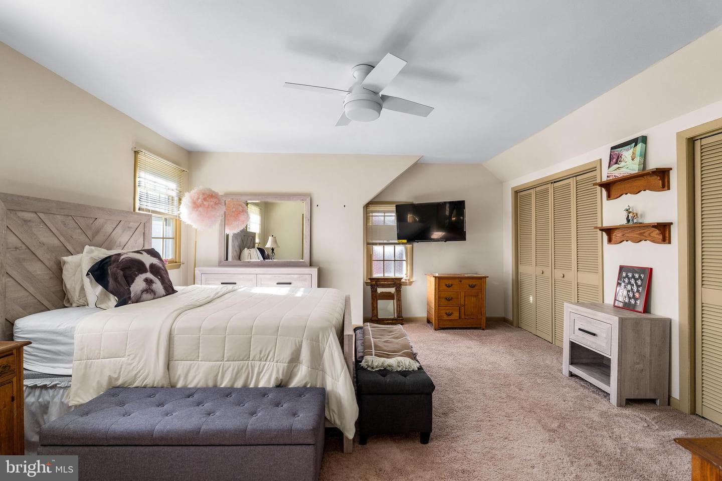 212 Friendship Road photo 16