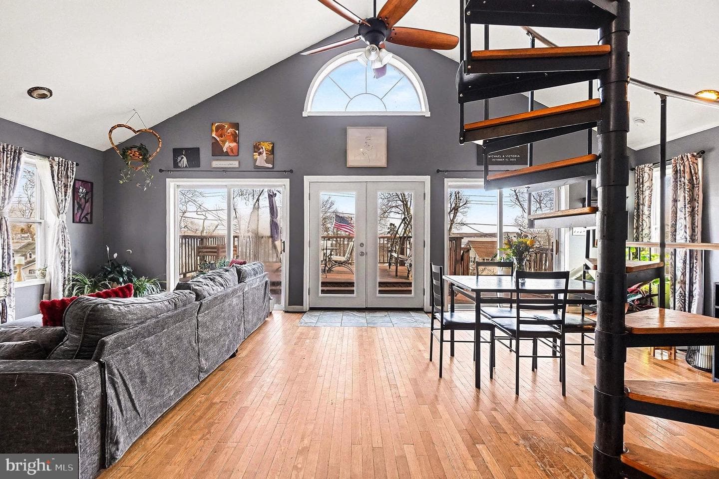 8 Cherry Lane photo 10