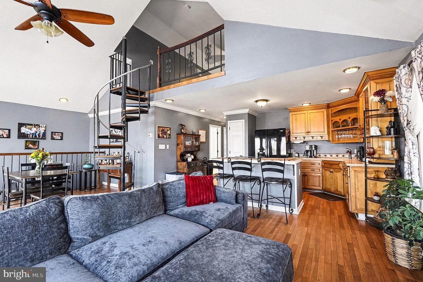 8 Cherry Lane photo 13