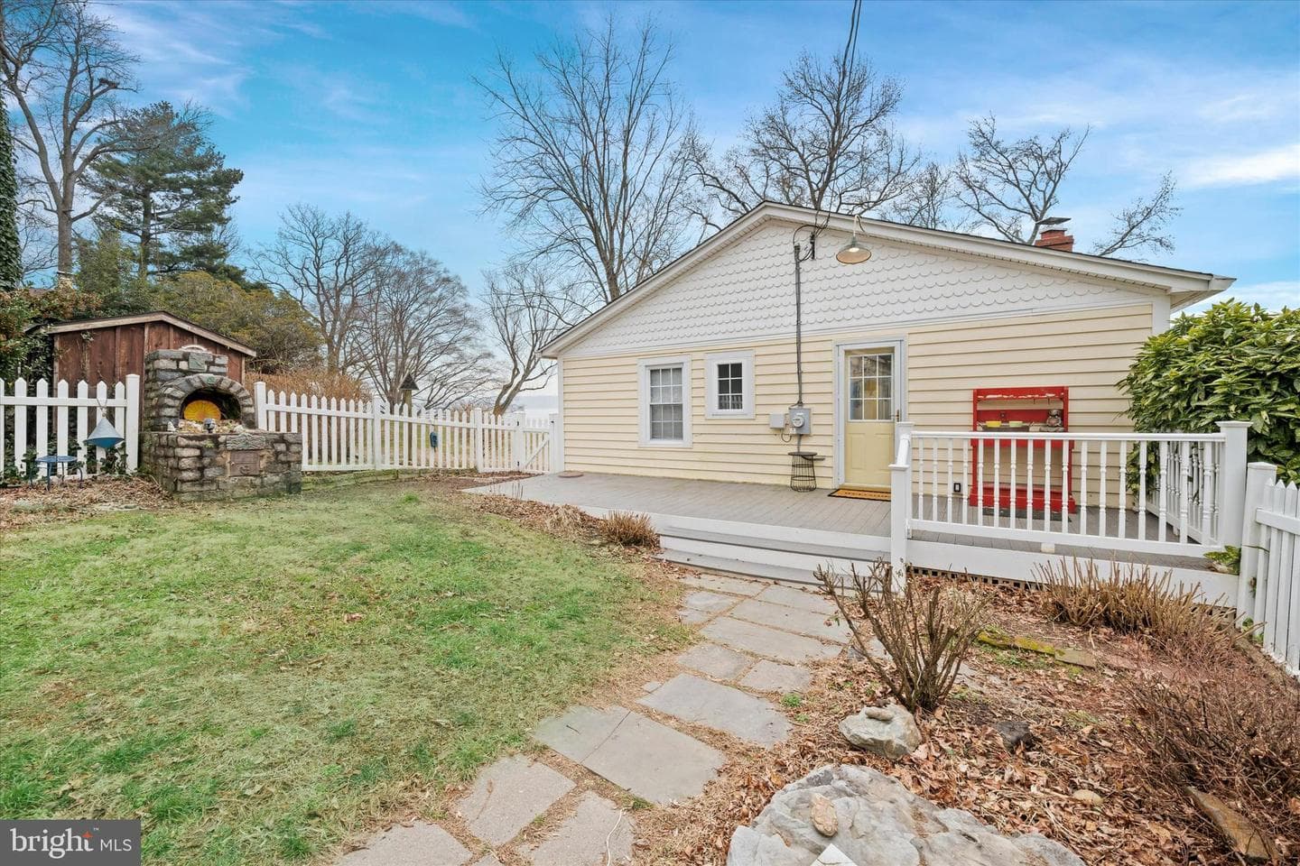8 High Point Road photo 36