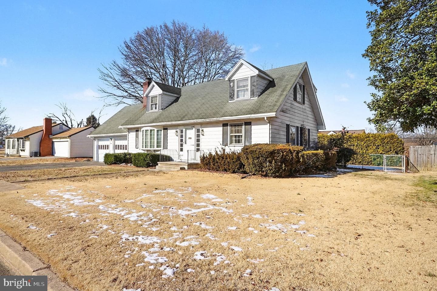 303 Hermitage Drive photo 40