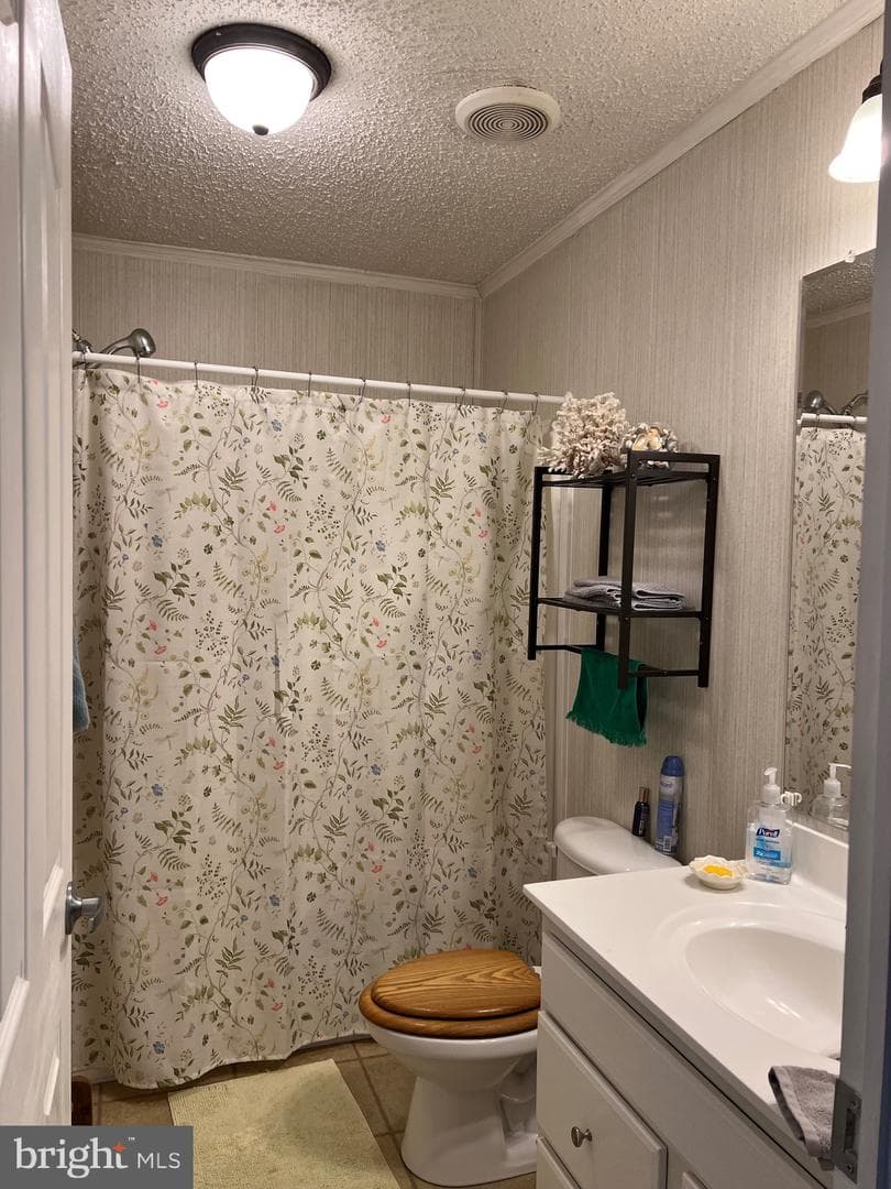 42 Queen Eleanor Drive photo 23