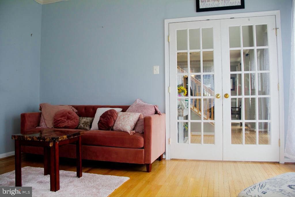 77 Ironoak Court photo 14