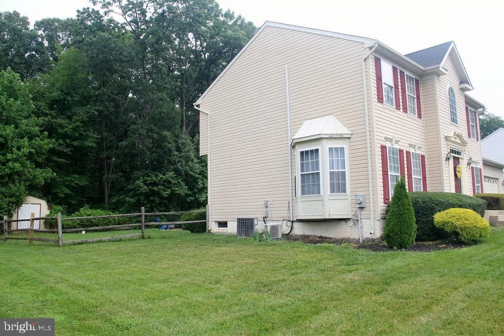 77 Ironoak Court photo 40