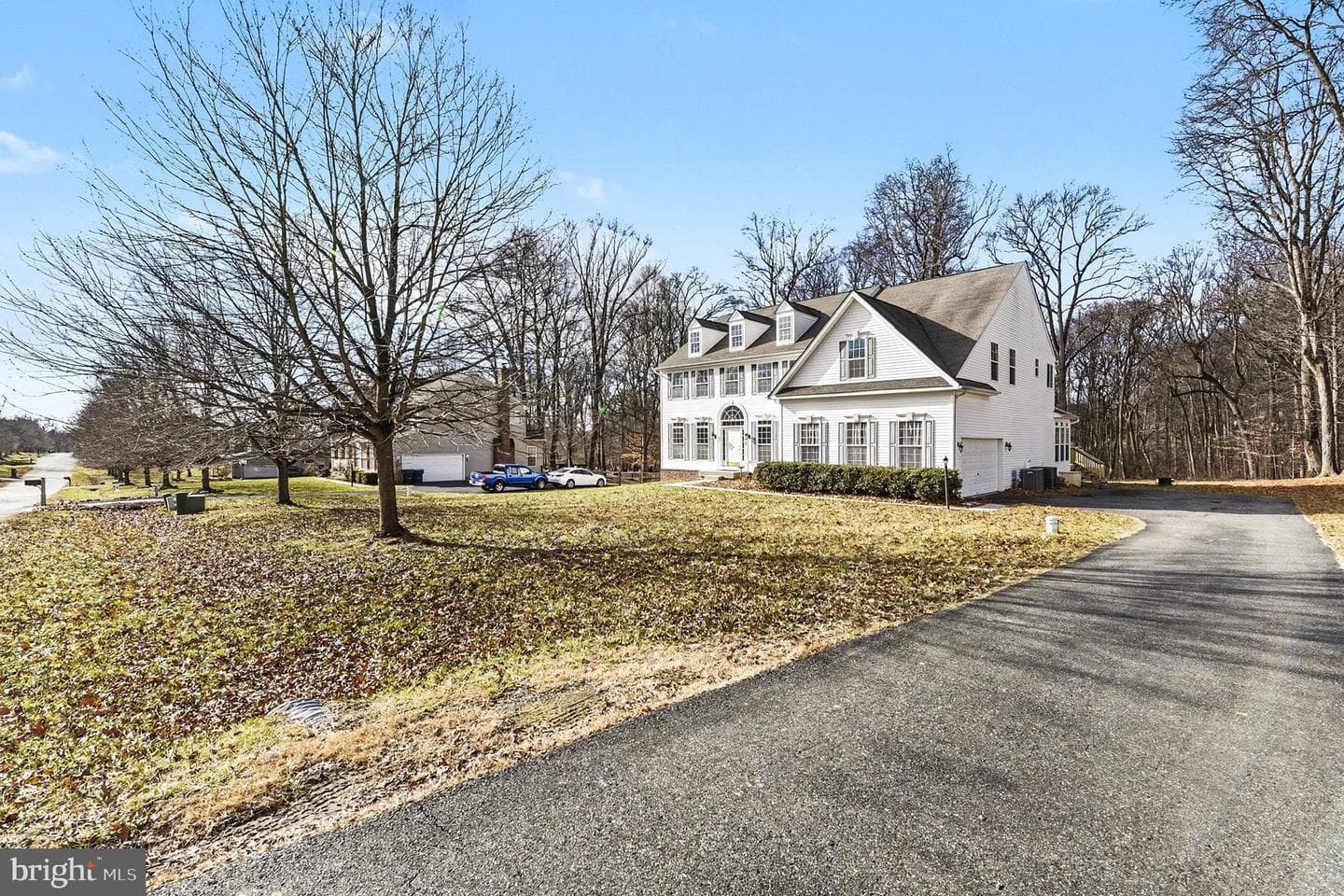 271 Arthur Avenue photo 4