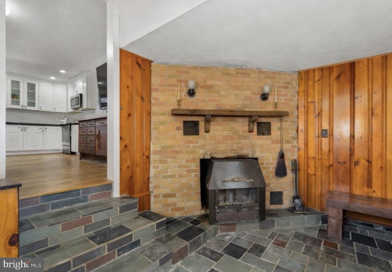16 Florida Avenue photo 11