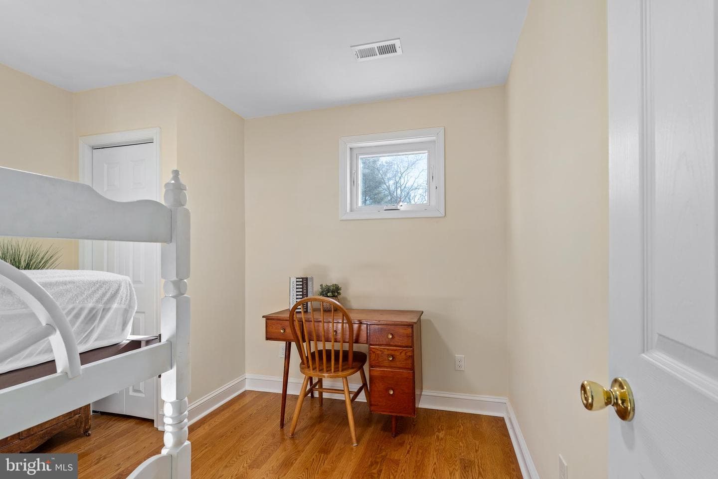 16 Florida Avenue photo 15