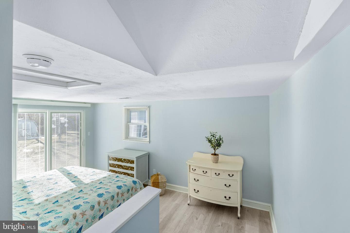 16 Florida Avenue photo 18