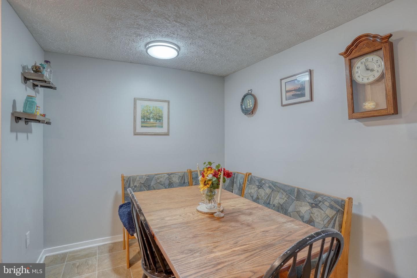 409 Biddle Street photo 13